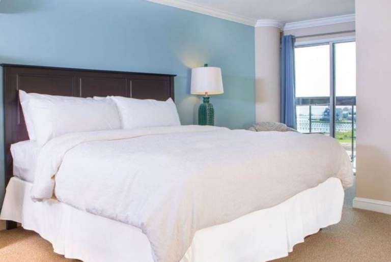 Bask Hotel At Big Rock Landing Морхед-Сити Экстерьер фото